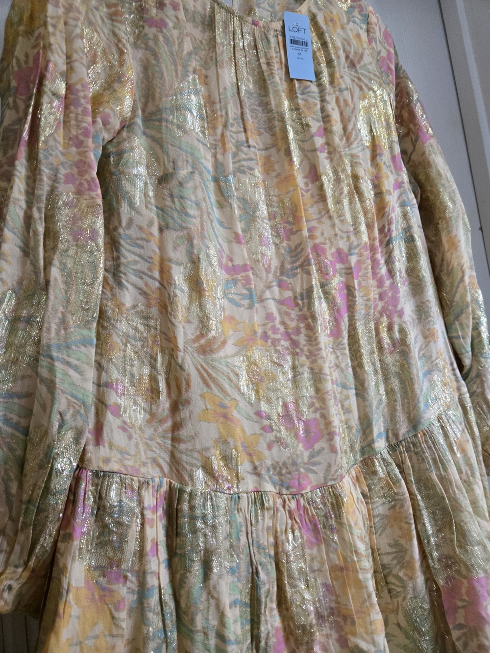 NWT LOFT Women's Metallic Floral Ruffle Dress Size Petite Medium